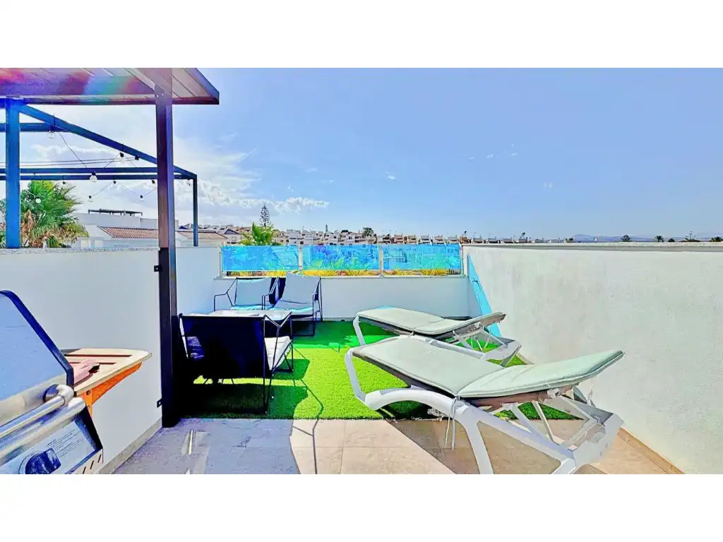 Casa o xalet en venda a Residencial Los Altos De la Laguna, Los Balcones - Los Altos
