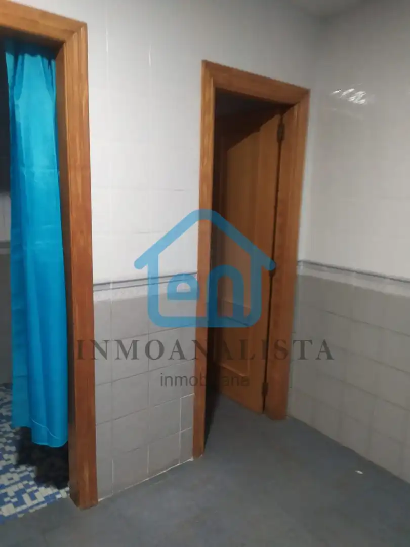 Habitación de Nave industrial en venta en Utiel con Alarma