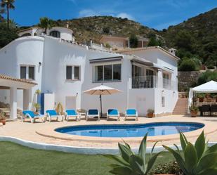 Vista exterior de Casa o xalet de lloguer en Moraira amb Aire condicionat, Terrassa i Piscina