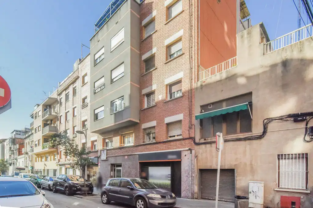 Exterior view of Flat for sale in Sant Feliu de Llobregat