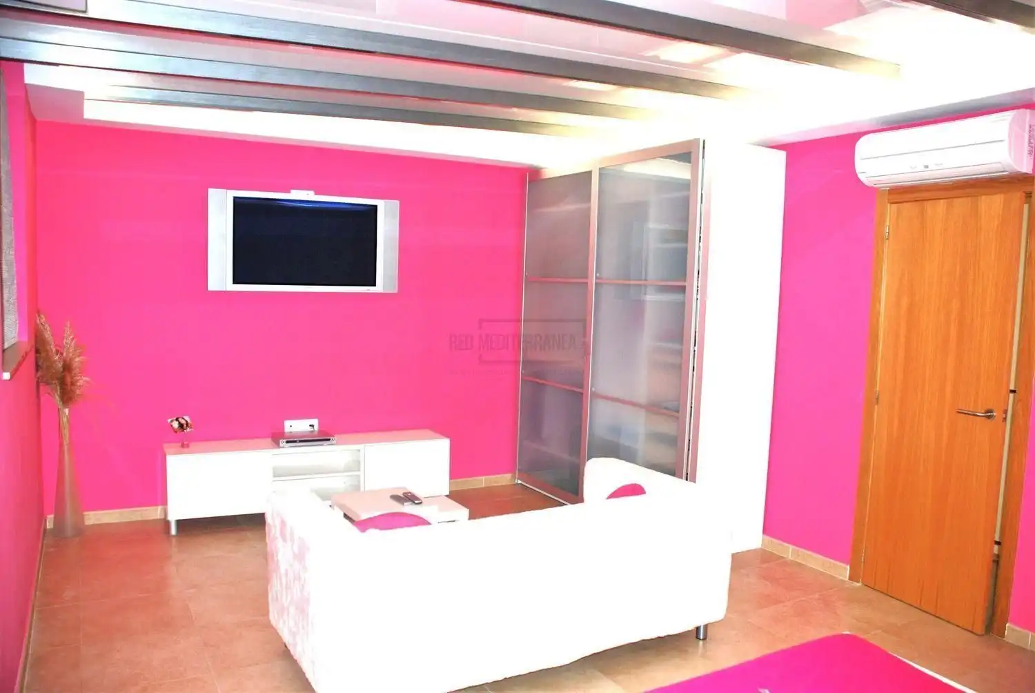 Wohnzimmer von Einfamilien-Reihenhaus zum Verkauf in Gandia mit Klimaanlage, Terrasse und Abstellraum