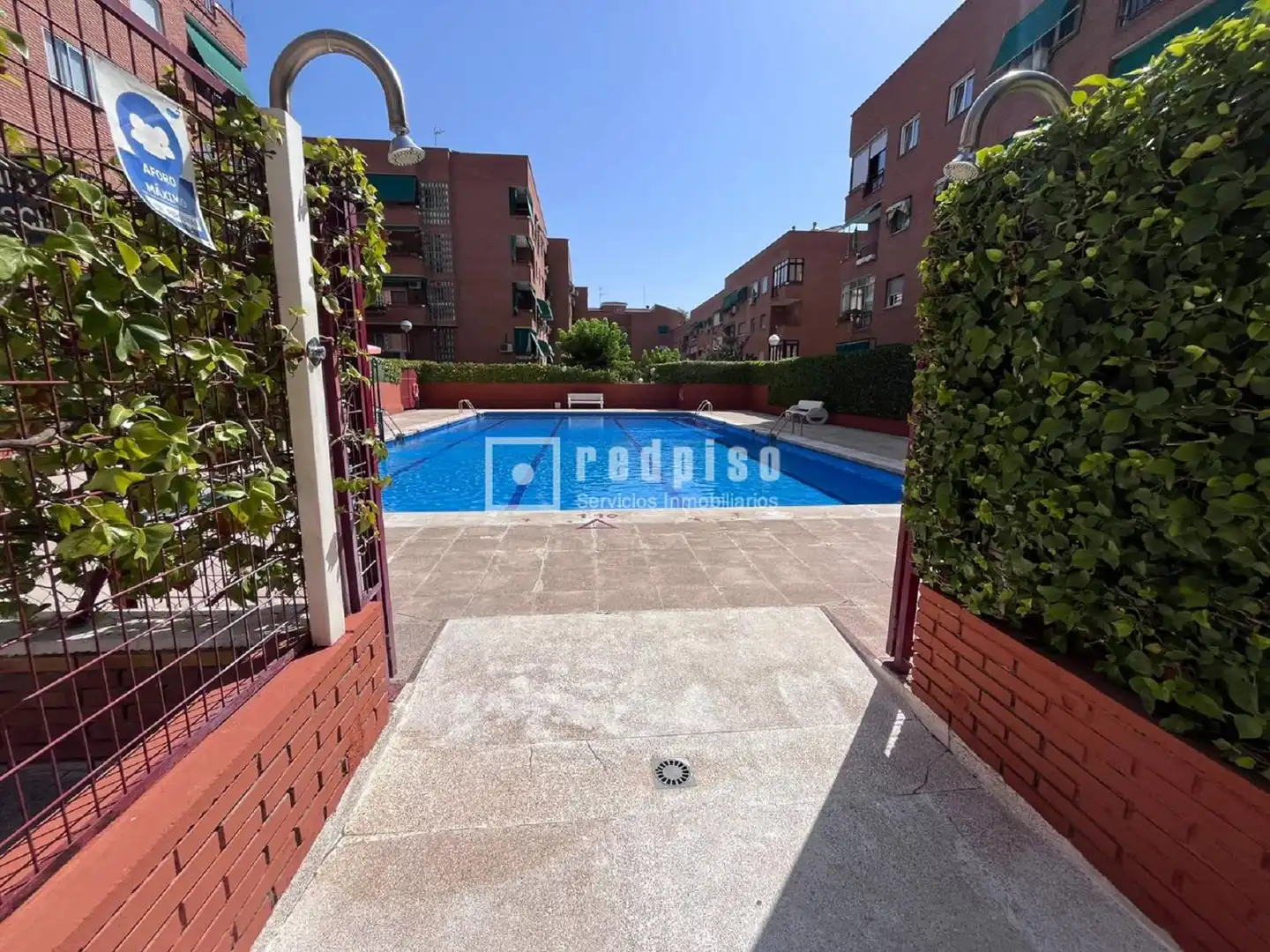 Piscina de Pis en venda en Alcobendas amb Calefacció, Jardí privat i Piscina