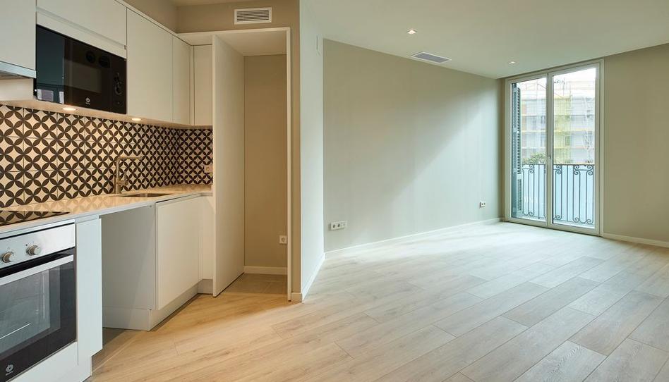 Foto 1 de Pis de lloguer a  Calle Valencia, 593-, El Camp de l'Arpa del Clot, Barcelona