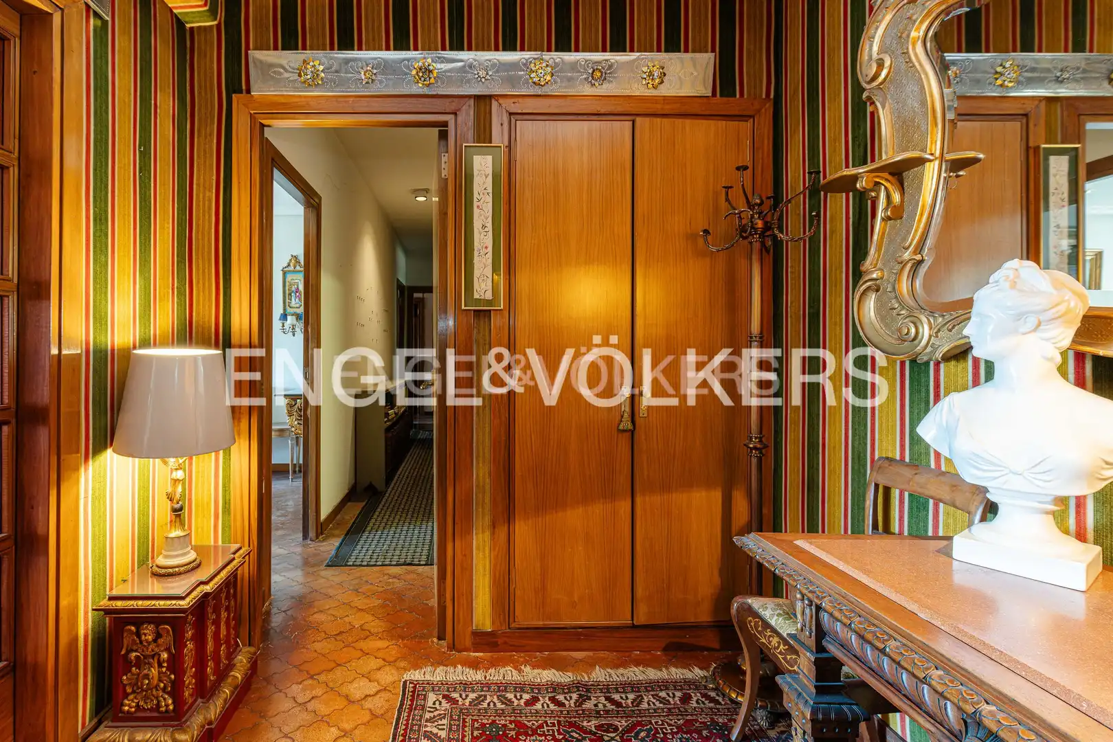 Flat with pool for sale in Moncloa - Aravaca, imagen 3