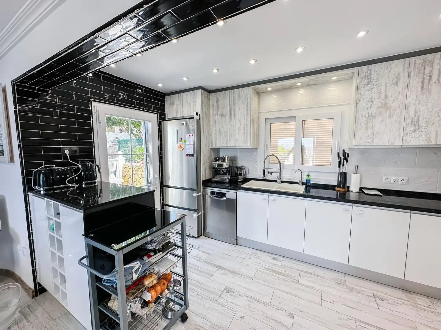 Cocina de Casa o chalet en venta en Altea con Aire acondicionado, Jardín privado y Terraza