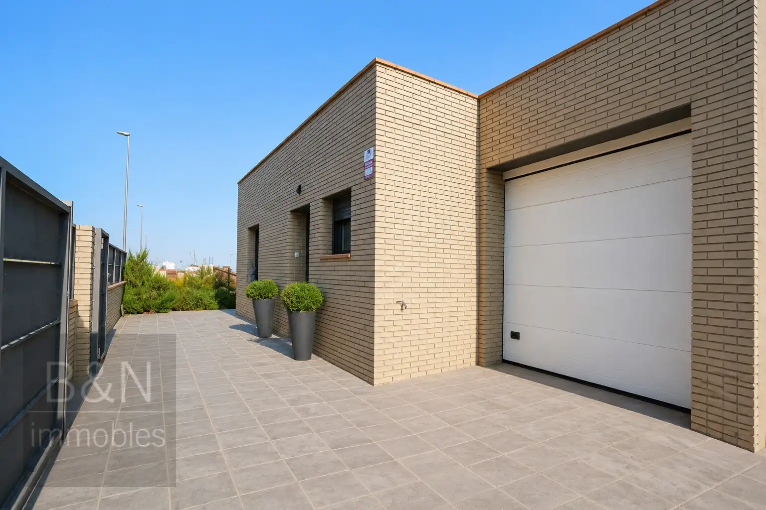 Vista exterior de Casa o chalet en venta en Terrassa con Aire acondicionado, Calefacción y Jardín privado