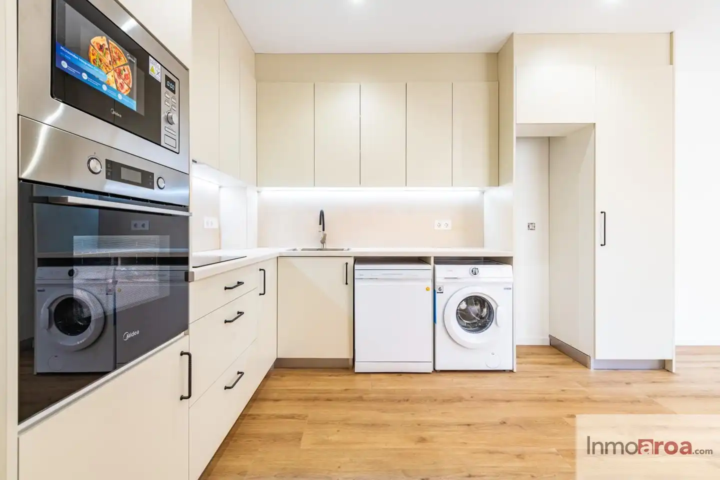 Kitchen of Flat for rent in Castellón de la Plana / Castelló de la Plana  with Air Conditioner, Heating and Furnished