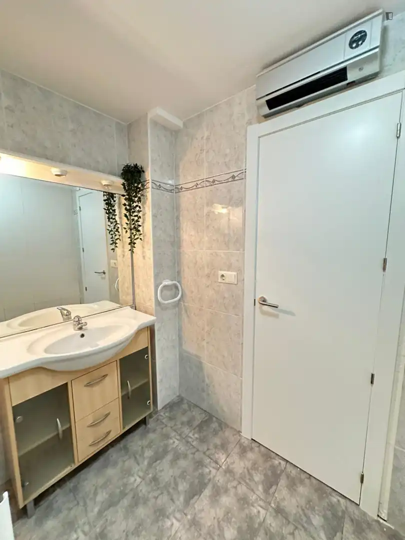 Habitación en Castellón de la Plana / Castelló de la Plana, Castellón