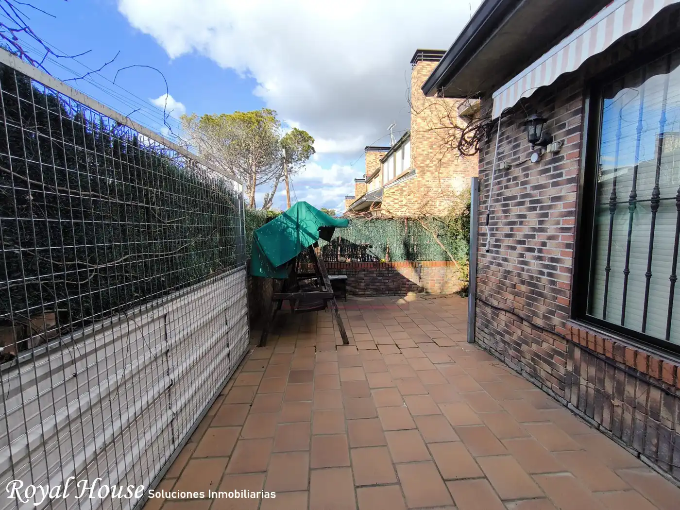 Jardí de Casa adosada en venda en Galapagar amb Calefacció, Jardí privat i Terrassa
