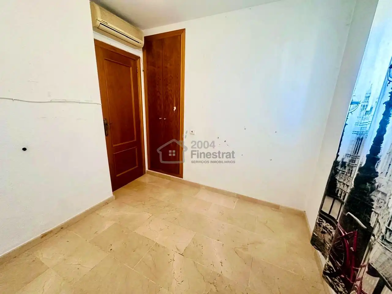 Apartamento en venta en Benidorm con Terraza y Alarma