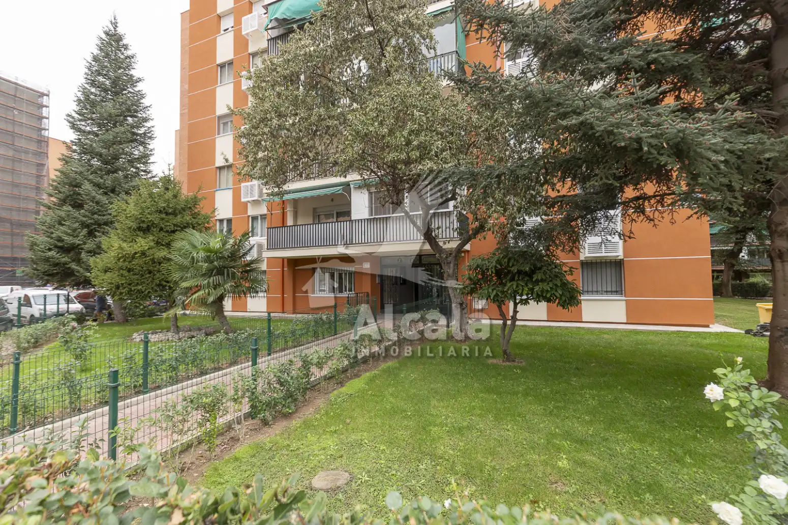 Exterior view of Flat for sale in Venecia - Nueva Alcalá