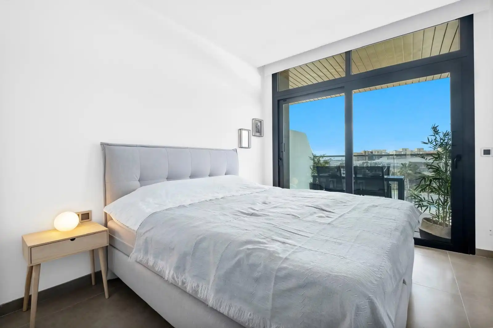Apartamento con piscina en venta en Playa de Poniente, imagen 16