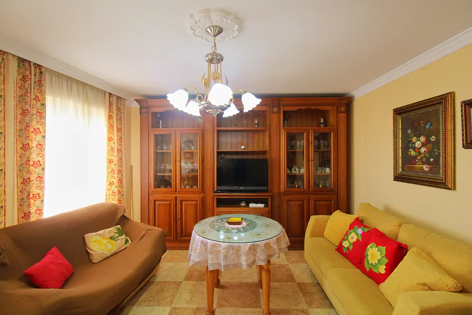 Sala de estar de Apartamento de alquiler en Alhaurín de la Torre con Aire acondicionado, Calefacción y Amueblado