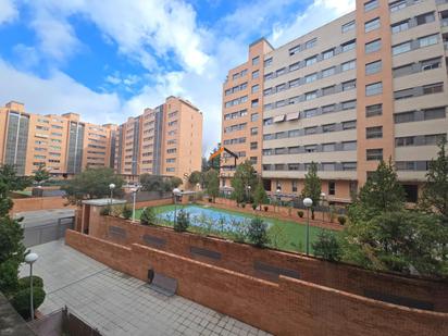 Exterior view of Flat to rent in  Madrid Capital  with Air Conditioner