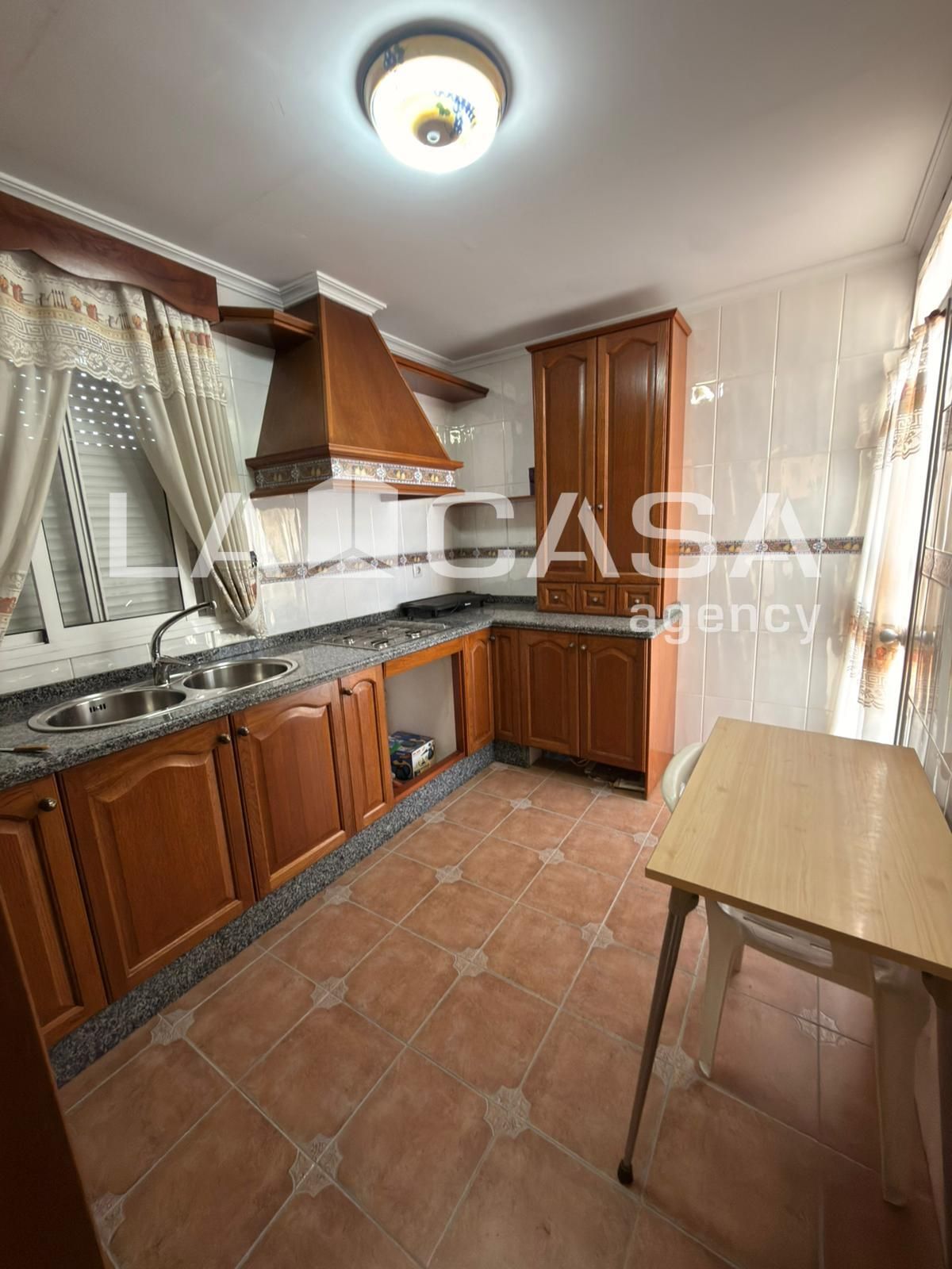 Cuina de Casa o xalet en venda en Dos Hermanas