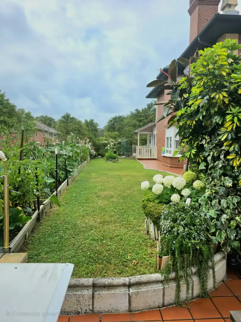 Jardín de Casa adosada en venta en Castro-Urdiales con Calefacción, Jardín privado y Terraza