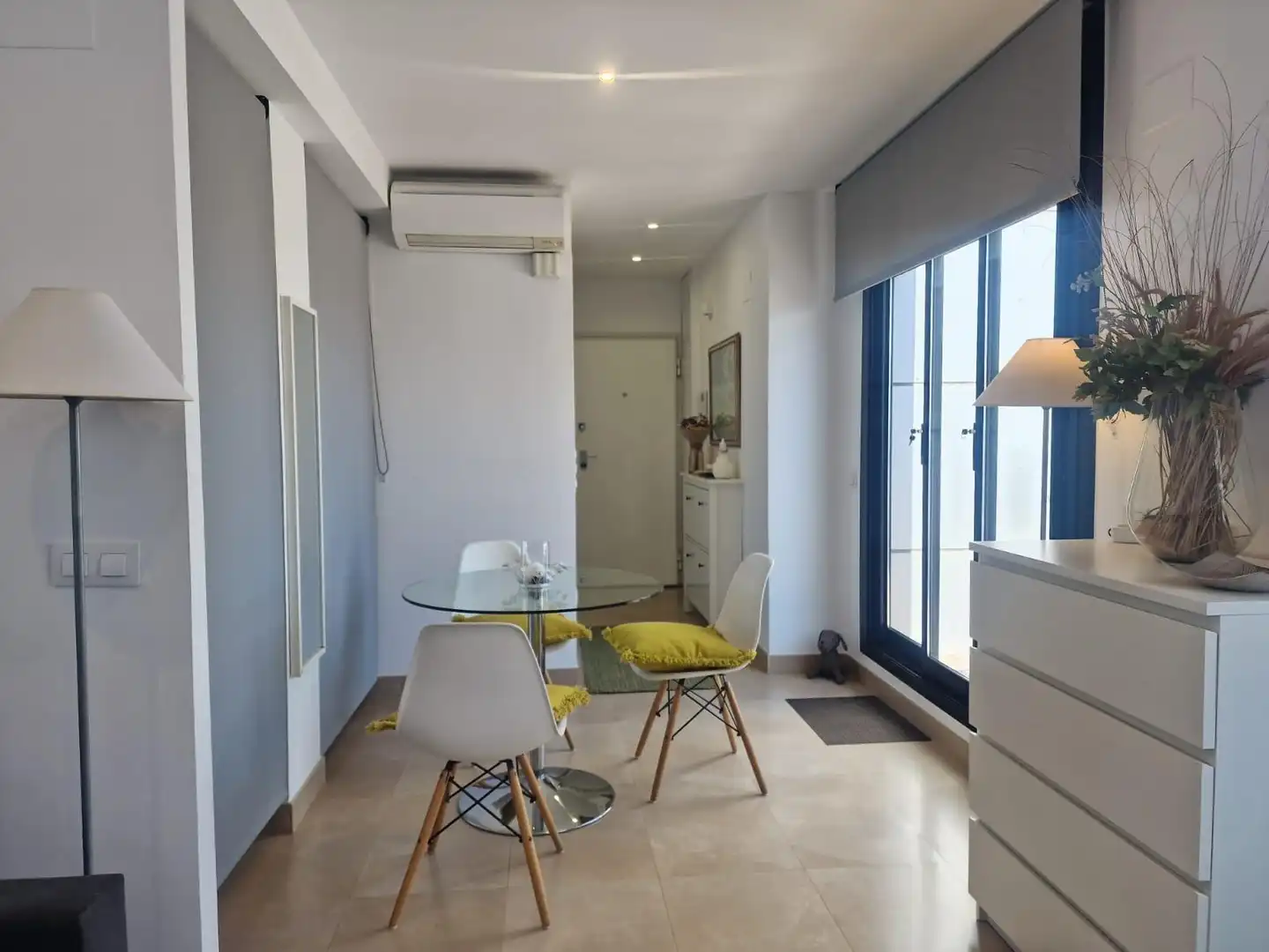 Menjador de Loft de lloguer en Valencia amb Aire condicionat, Terrassa i Traster