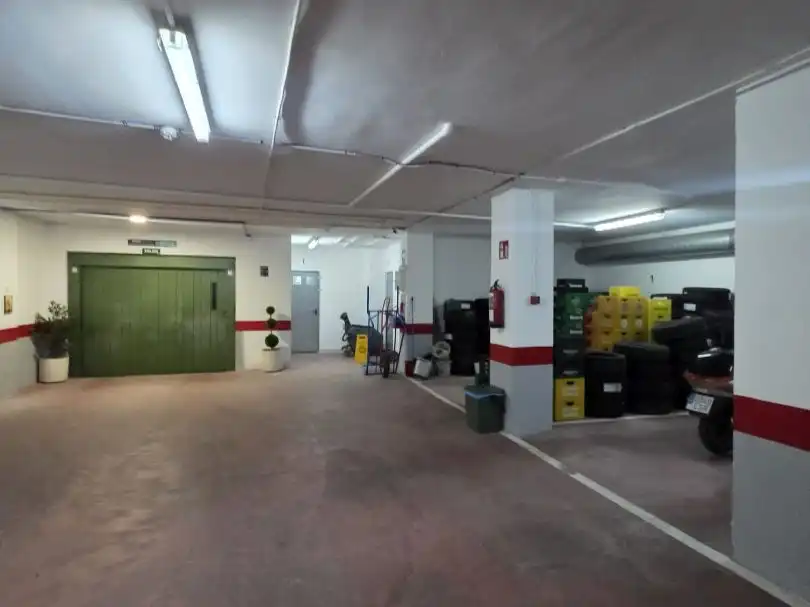 Parking de Trastero en venta en Almería