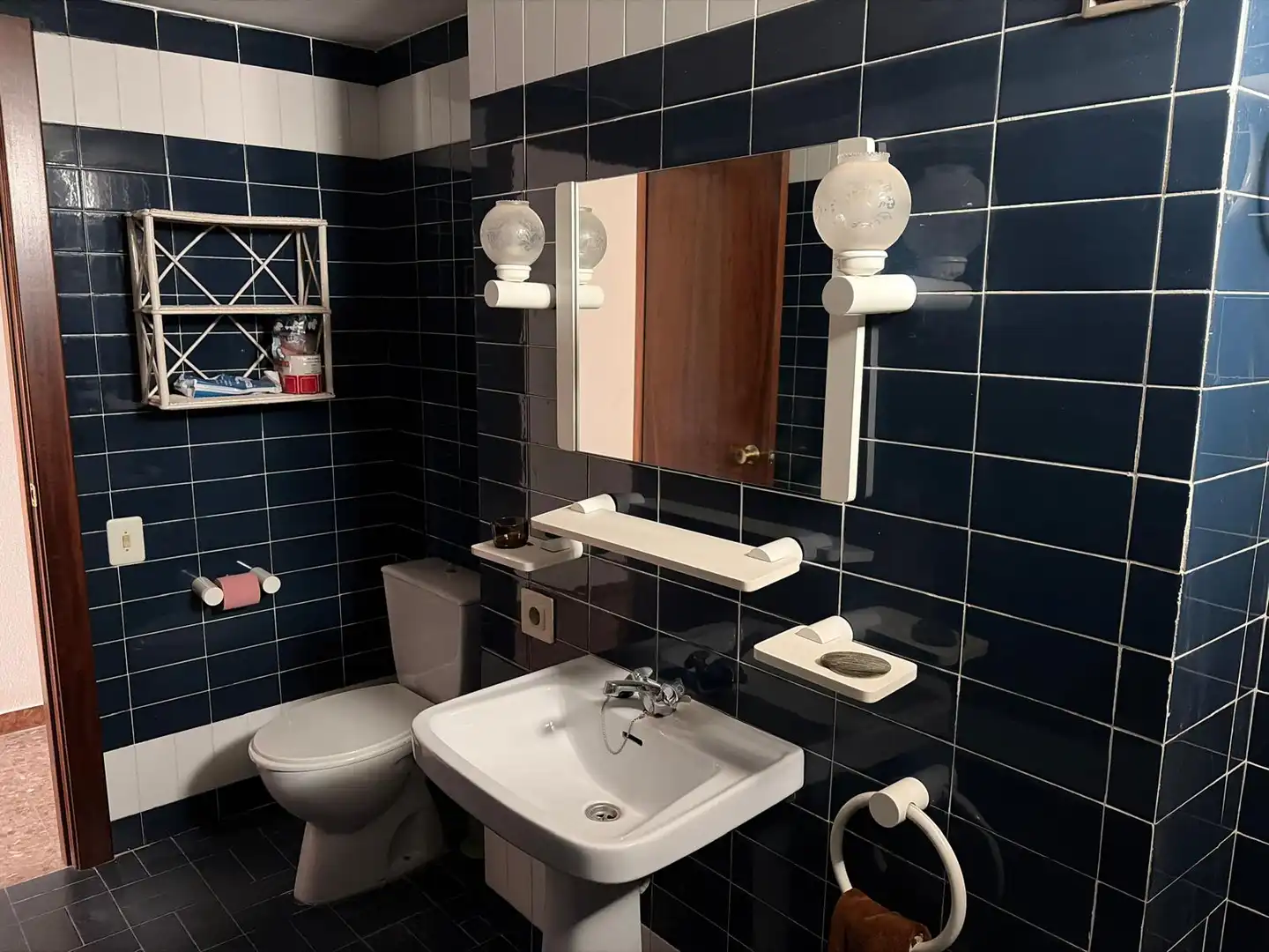 Bathroom of Flat for sale in Villena  with Terrace and Balcony