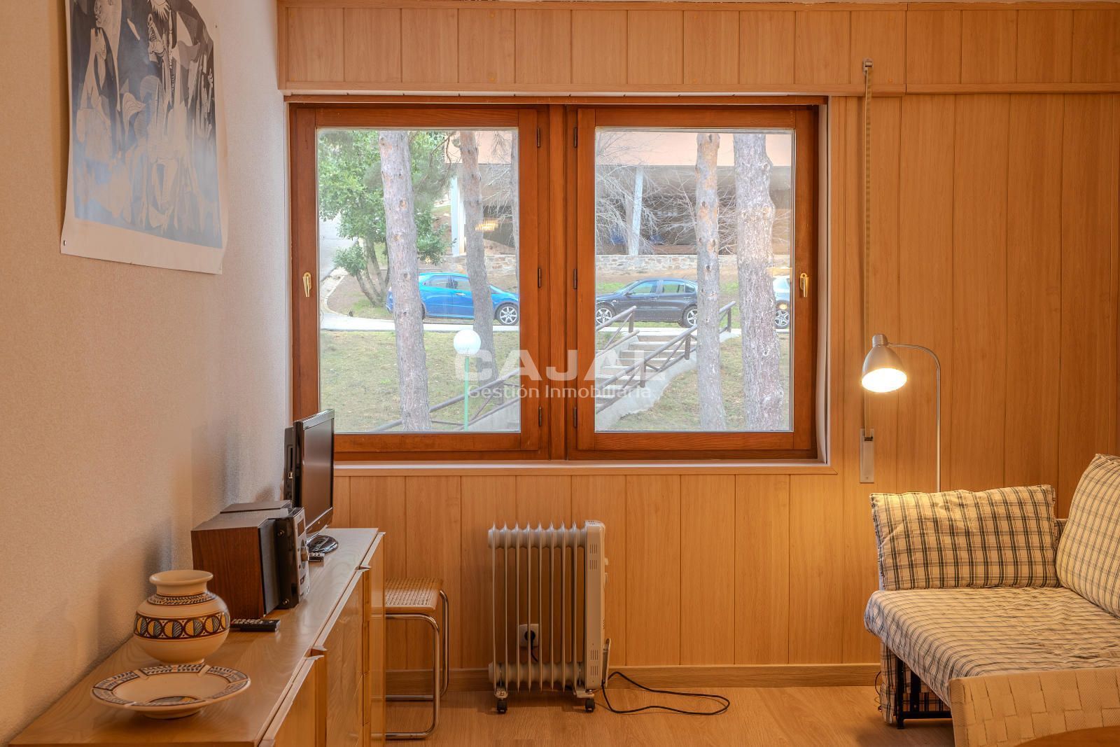 Dormitori de Pis en venda en Cerezo de Arriba amb Calefacció