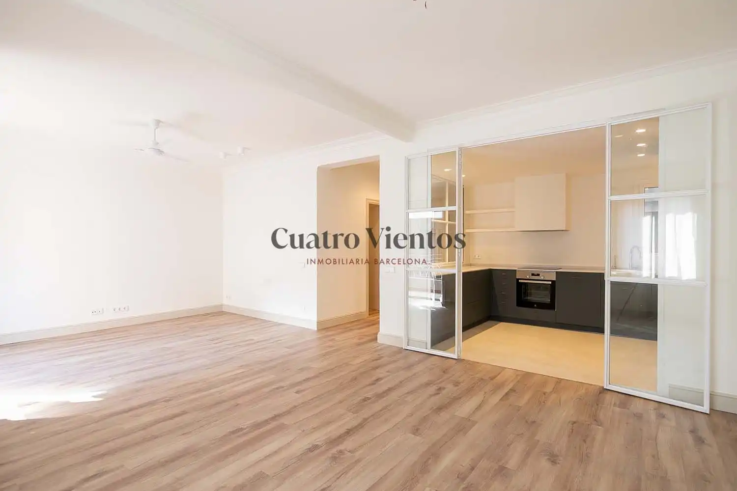 Flat for rent in Carrer de Sant Elies, Sant Gervasi- Galvany