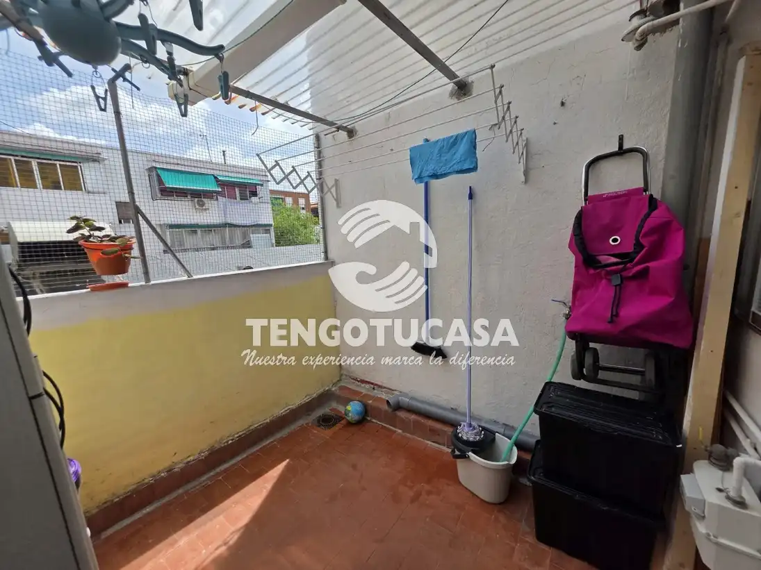 Balcony of Flat for sale in Madrid  with Air Conditioner, Terrace and Furnished