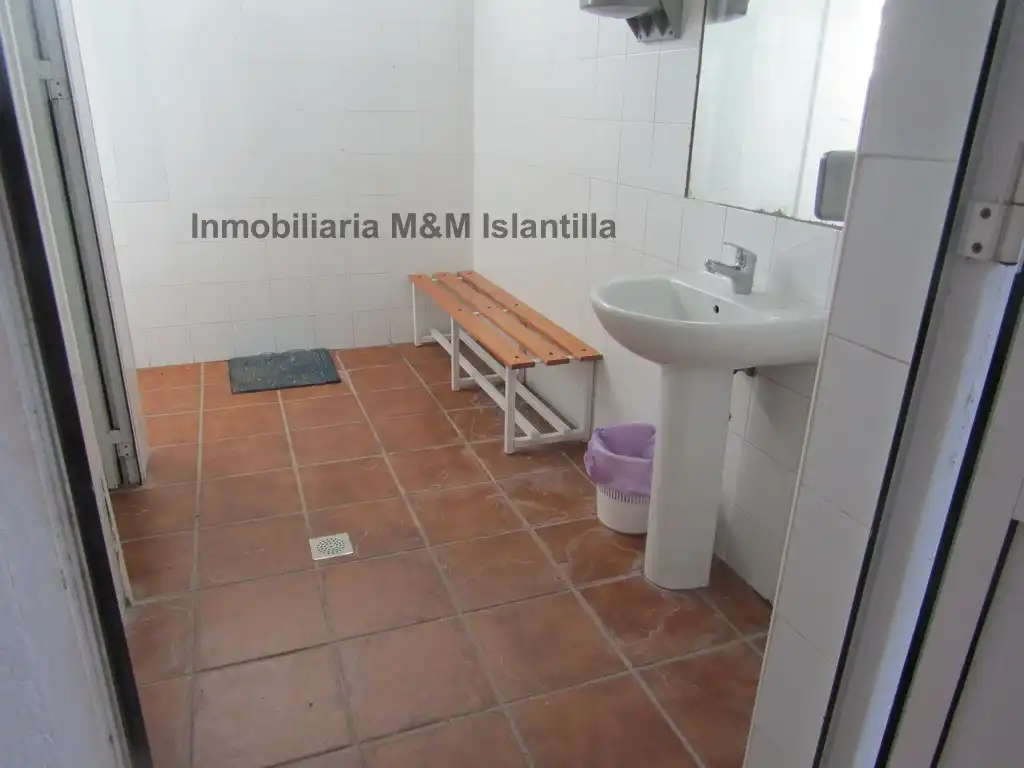 Baño de Casa adosada en venta en Islantilla con Terraza, Trastero y Amueblado