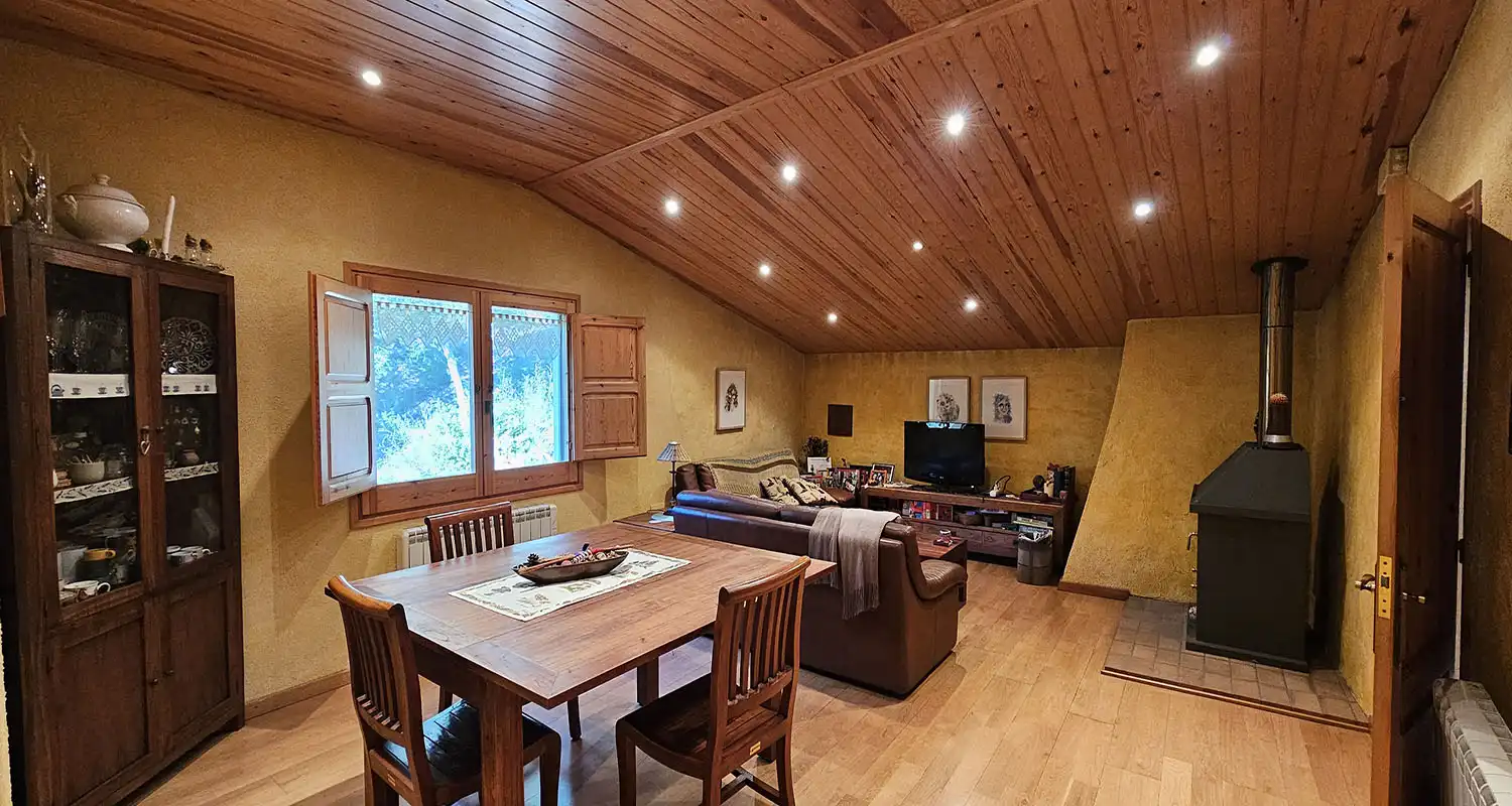 Sala de estar de Finca rústica en venta en Sant Celoni con Aire acondicionado, Calefacción y Jardín privado