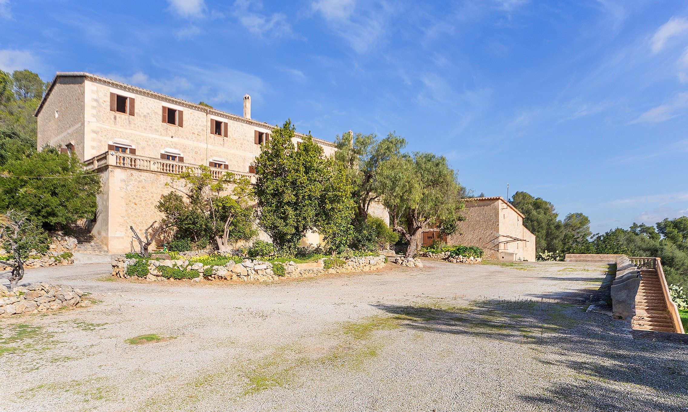Vista exterior de Casa o xalet en venda en  Palma de Mallorca amb Jardí privat i Terrassa