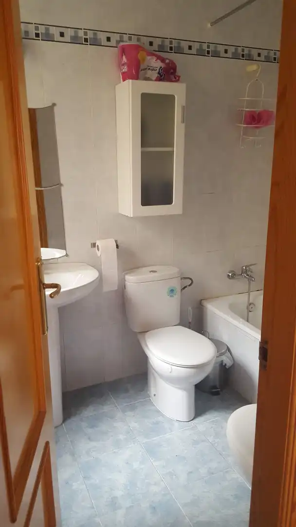 Bathroom of Flat for sale in San Roque