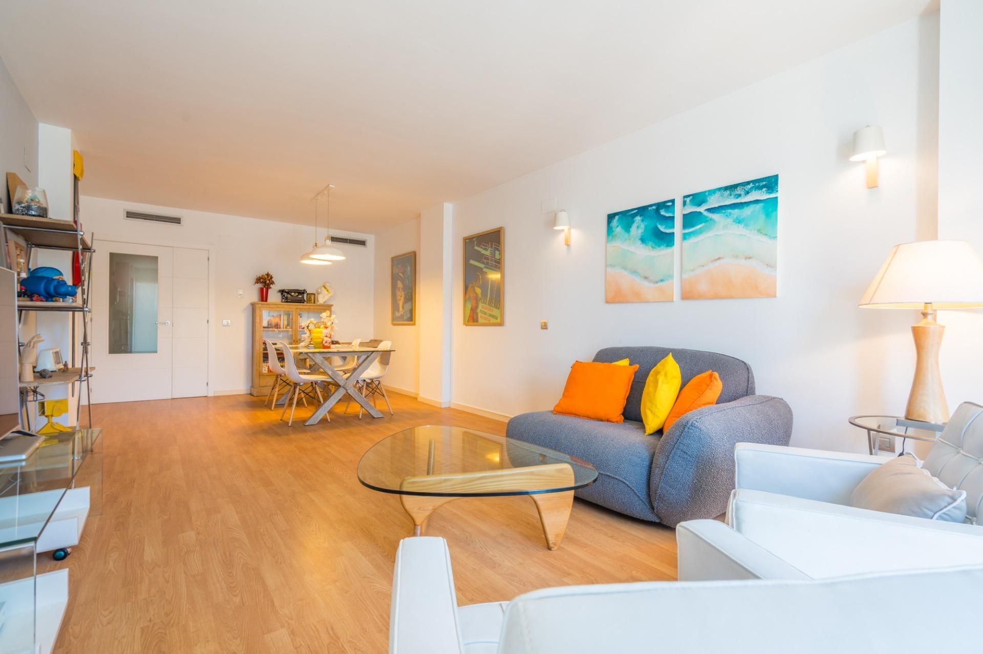 Living room of Flat for sale in Paiporta  with Air Conditioner, Furnished and Balcony