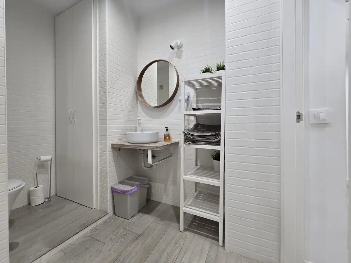 Baño de Apartamento en venta en Fuengirola con Aire acondicionado, Calefacción y Amueblado