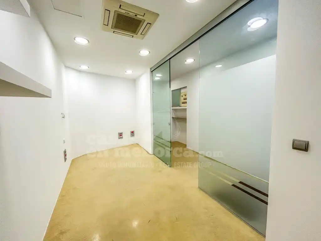 Local comercial en venda a Ciutadella, imagen 4