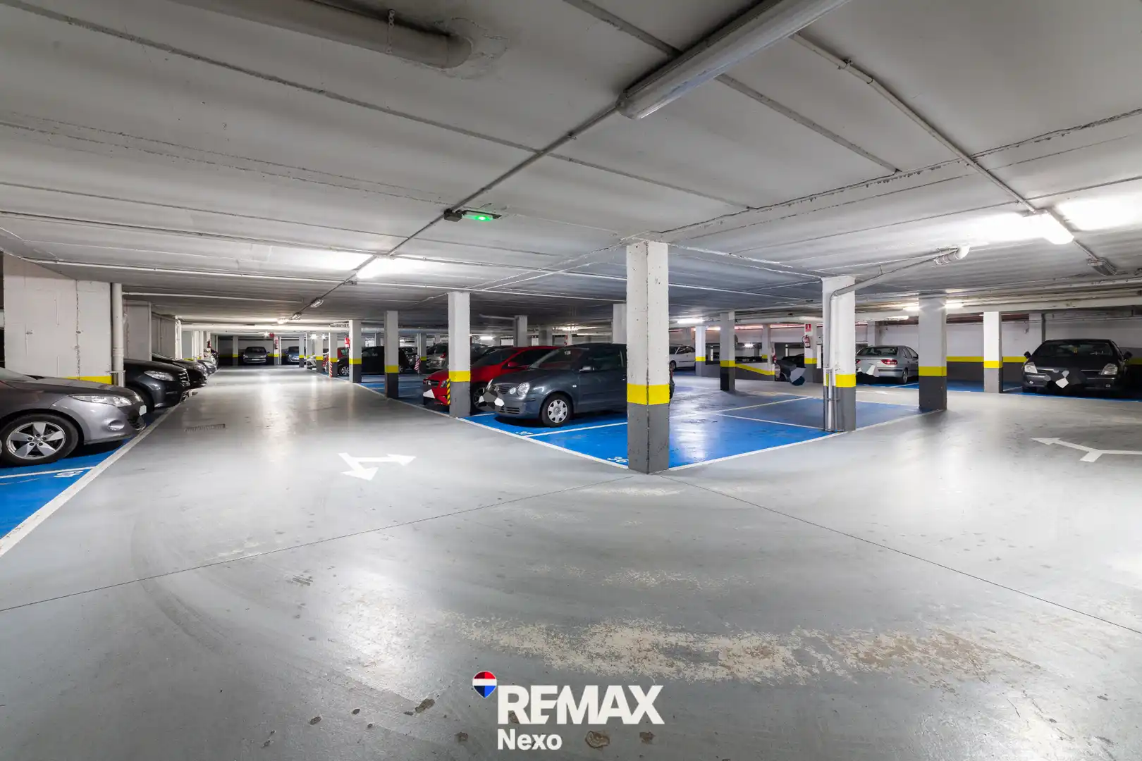 Parking of Flat for sale in Valladolid  with Air Conditioner, Heating and Terrace