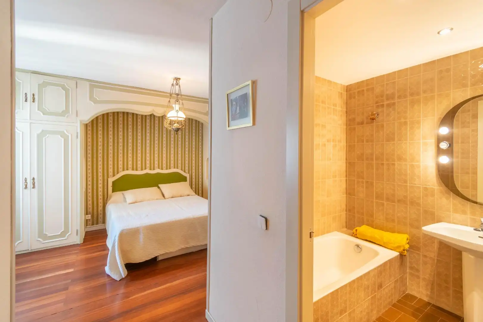 Bedroom of Flat for sale in 2º Ensanche