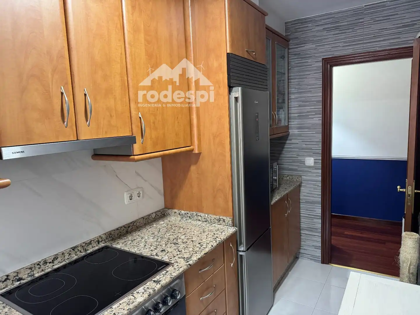 Kitchen of Flat for rent in Lavadores