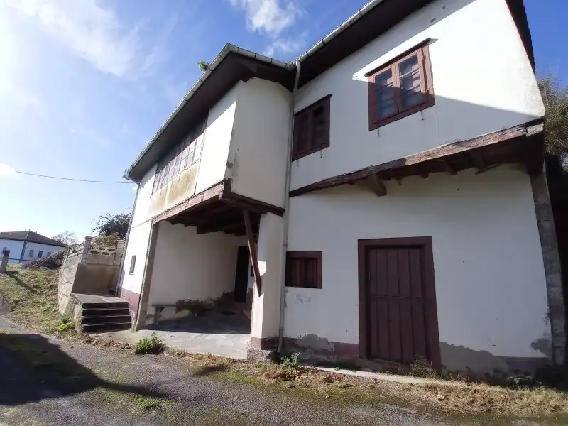 Maison à vendre à Salas