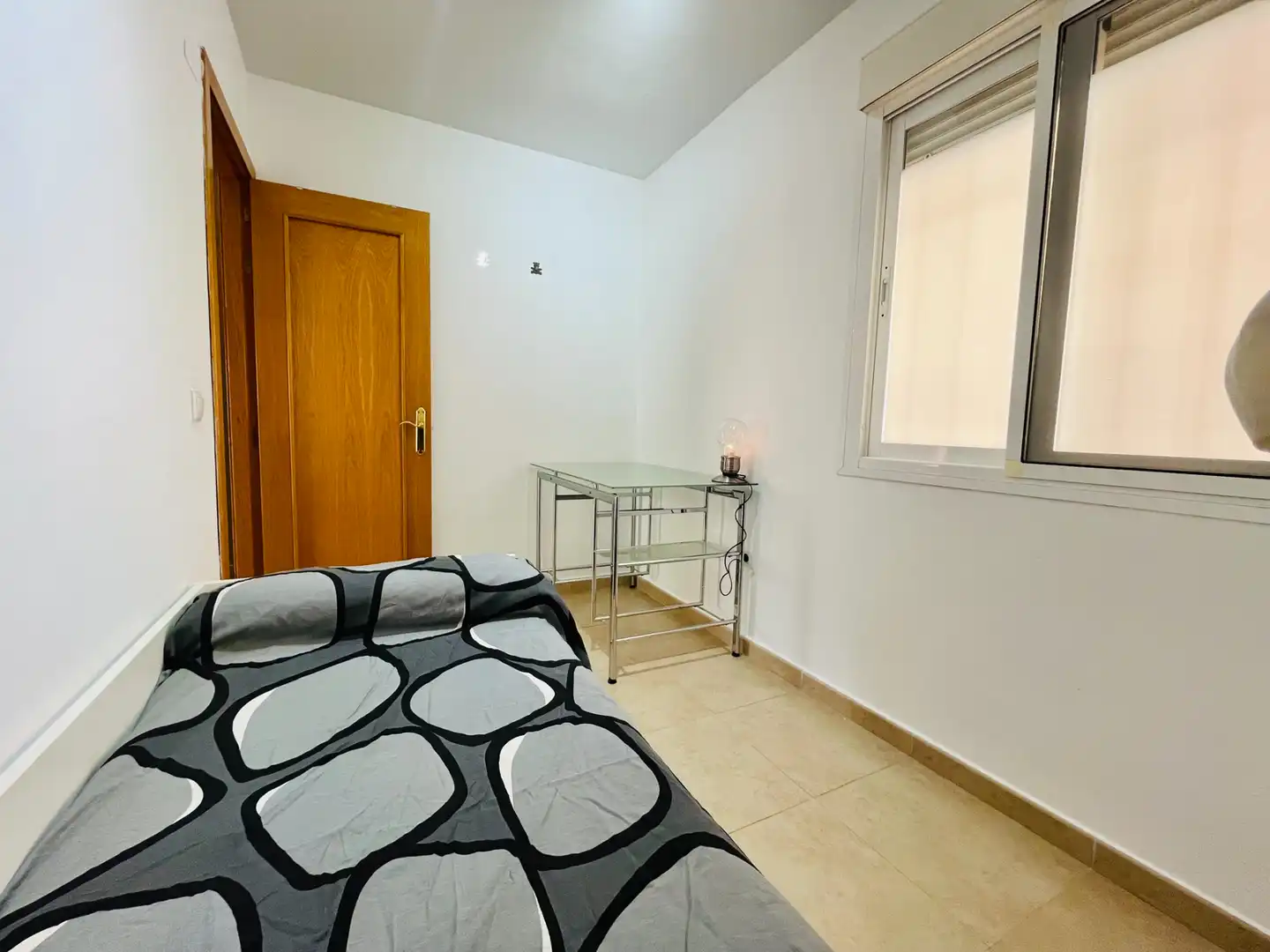 Habitación de Piso en venta en Alhaurín de la Torre con Aire acondicionado, Trastero y Amueblado