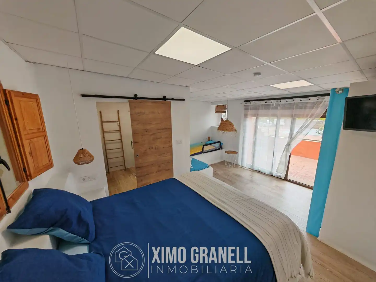 Schlafzimmer von Country house zum Verkauf in Sagunto / Sagunt mit Klimaanlage, Heizung und Privatgarten