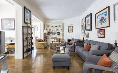 Living room of Apartment for sale in  Barcelona Capital  with Air Conditioner