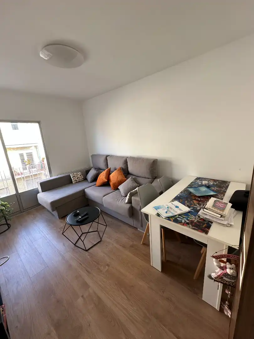Living room of Flat for sale in Zaragoza  with Heating, Parquet flooring and Terrace