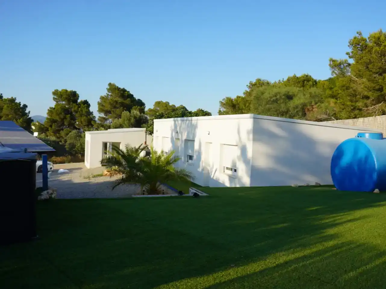 Vista exterior de Casa o xalet en venda en Sant Josep de sa Talaia amb Aire condicionat i Piscina