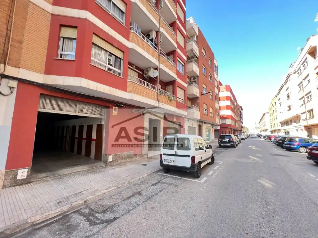 Individuel à vendre à Casc Urbà, imagen 2