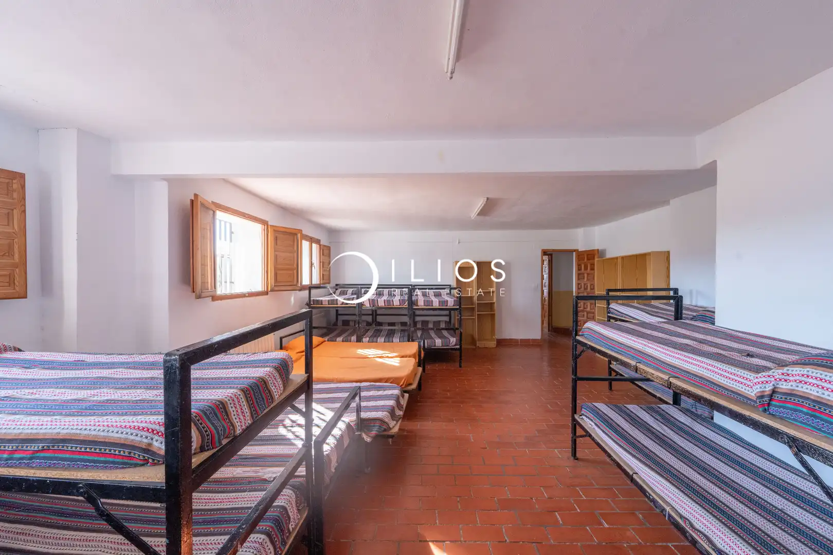 Habitación de Edificio en venta en Olocau con Piscina comunitaria