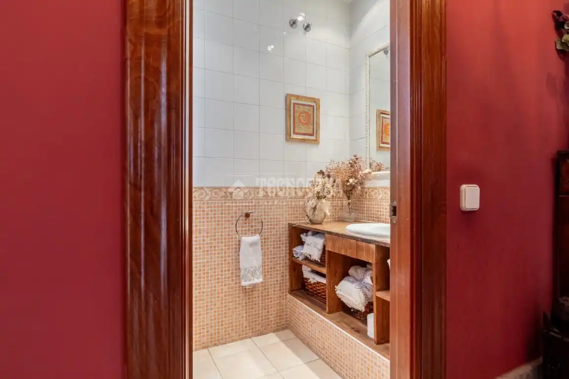 House with pool for sale in Los Peñascales, imagen 4