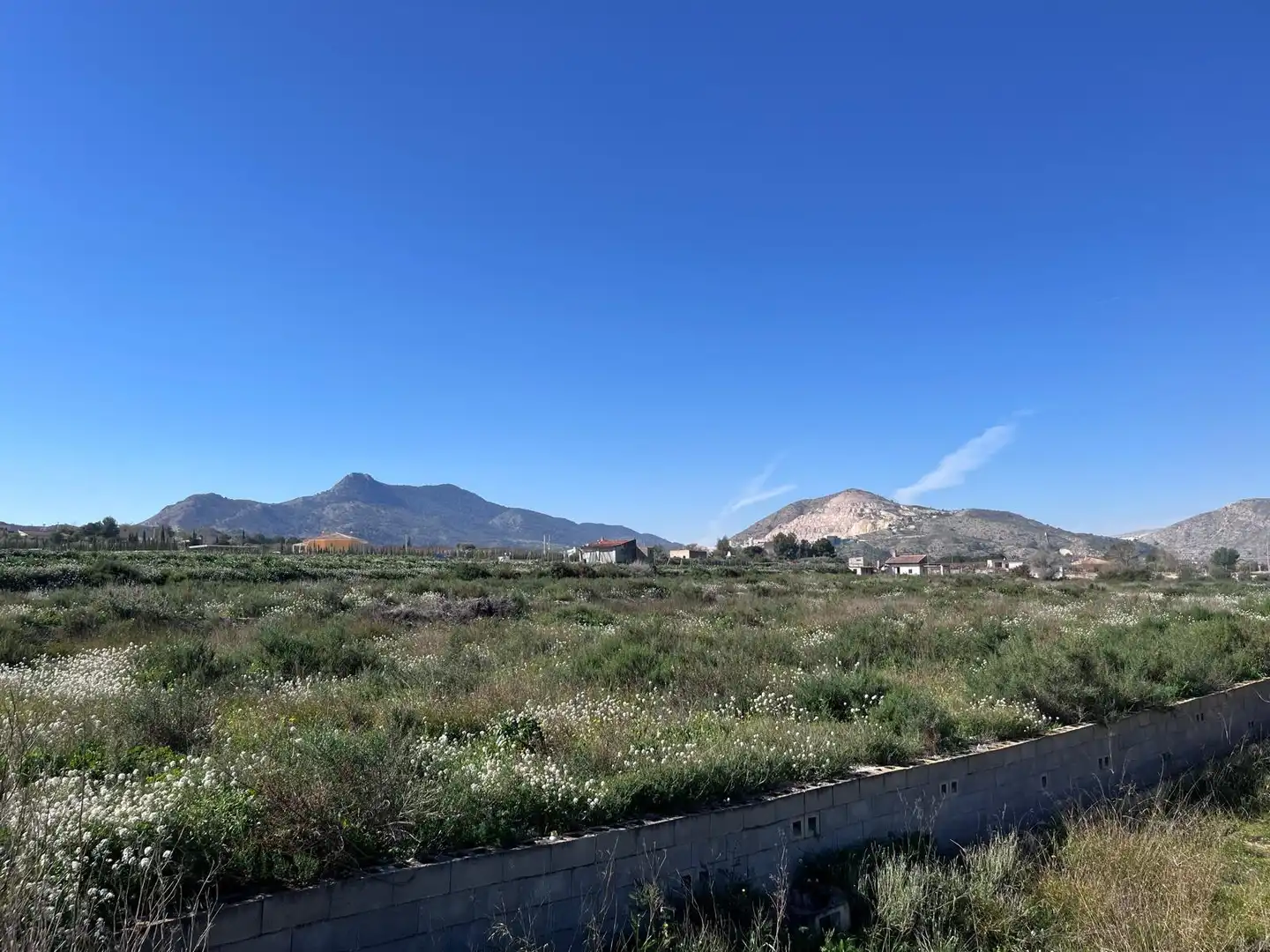 Houses for sale in Aspe  with Terrace, Swimming Pool and Furnished