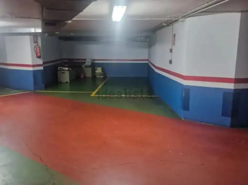 Garage for rent in A Coruña Capital 