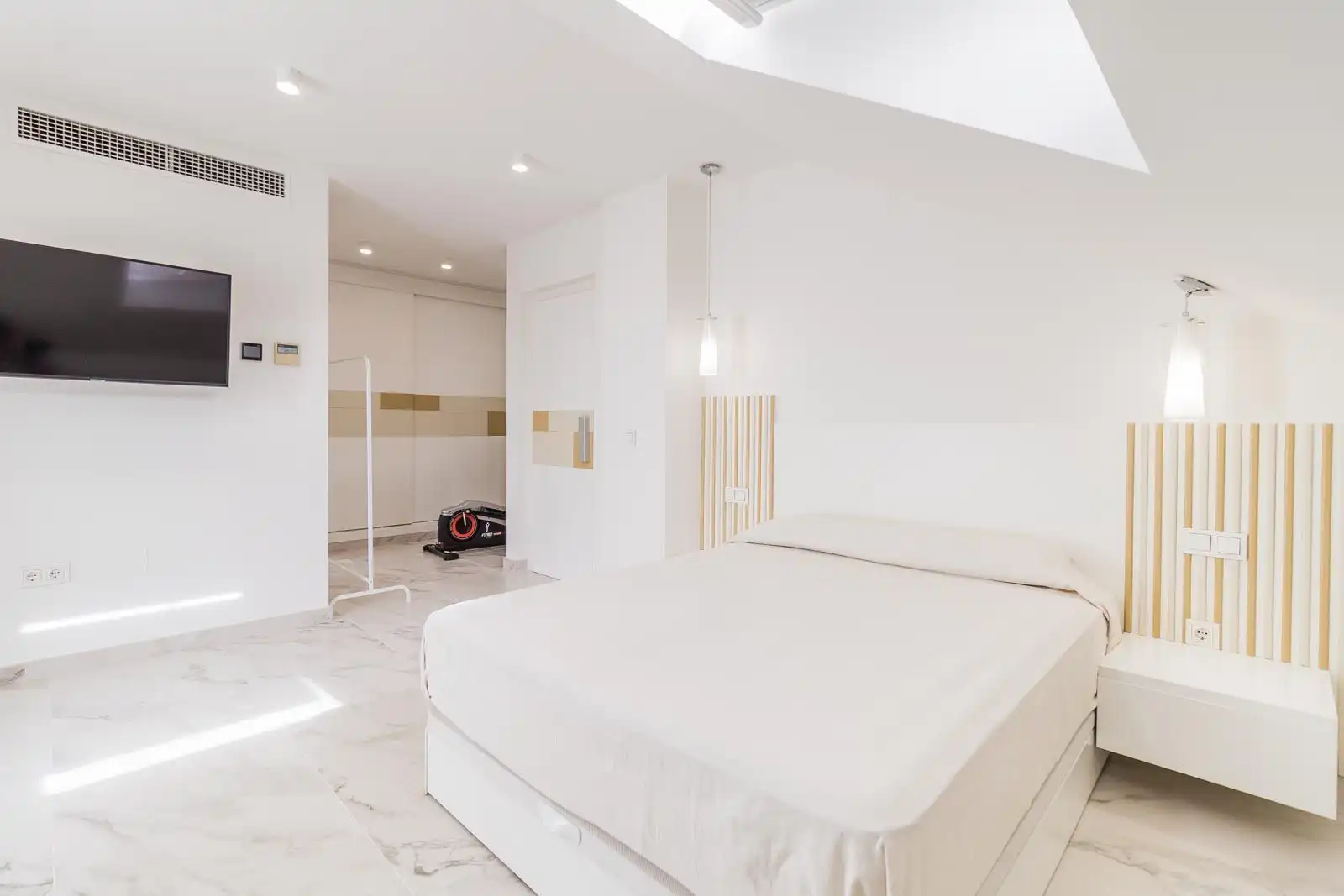 Terraced house with terrace for sale in Calle Parque Central 5, imagen 10