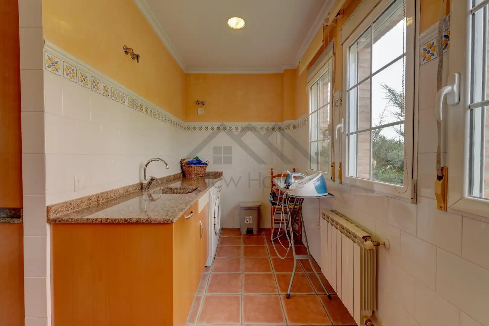 Kitchen of Houses for sale in La Pobla de Vallbona  with Heating, Private garden and Terrace