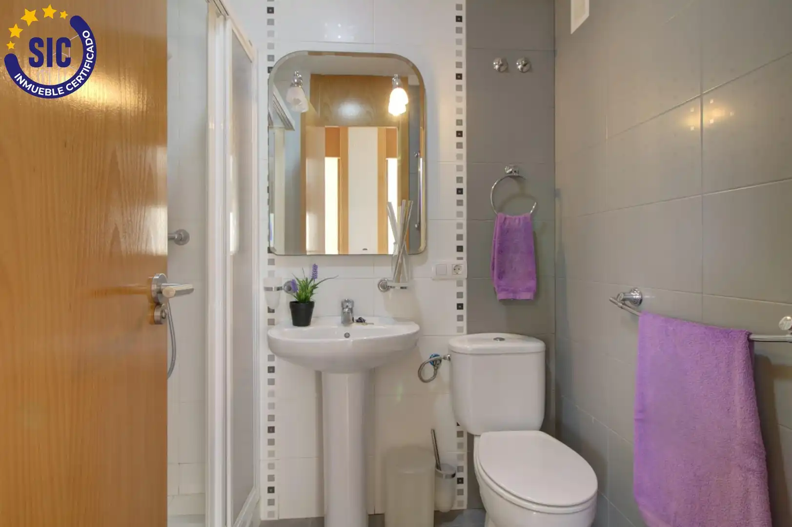 Baño de Casa adosada en venta en Chilches / Xilxes con Jardín privado, Terraza y Amueblado